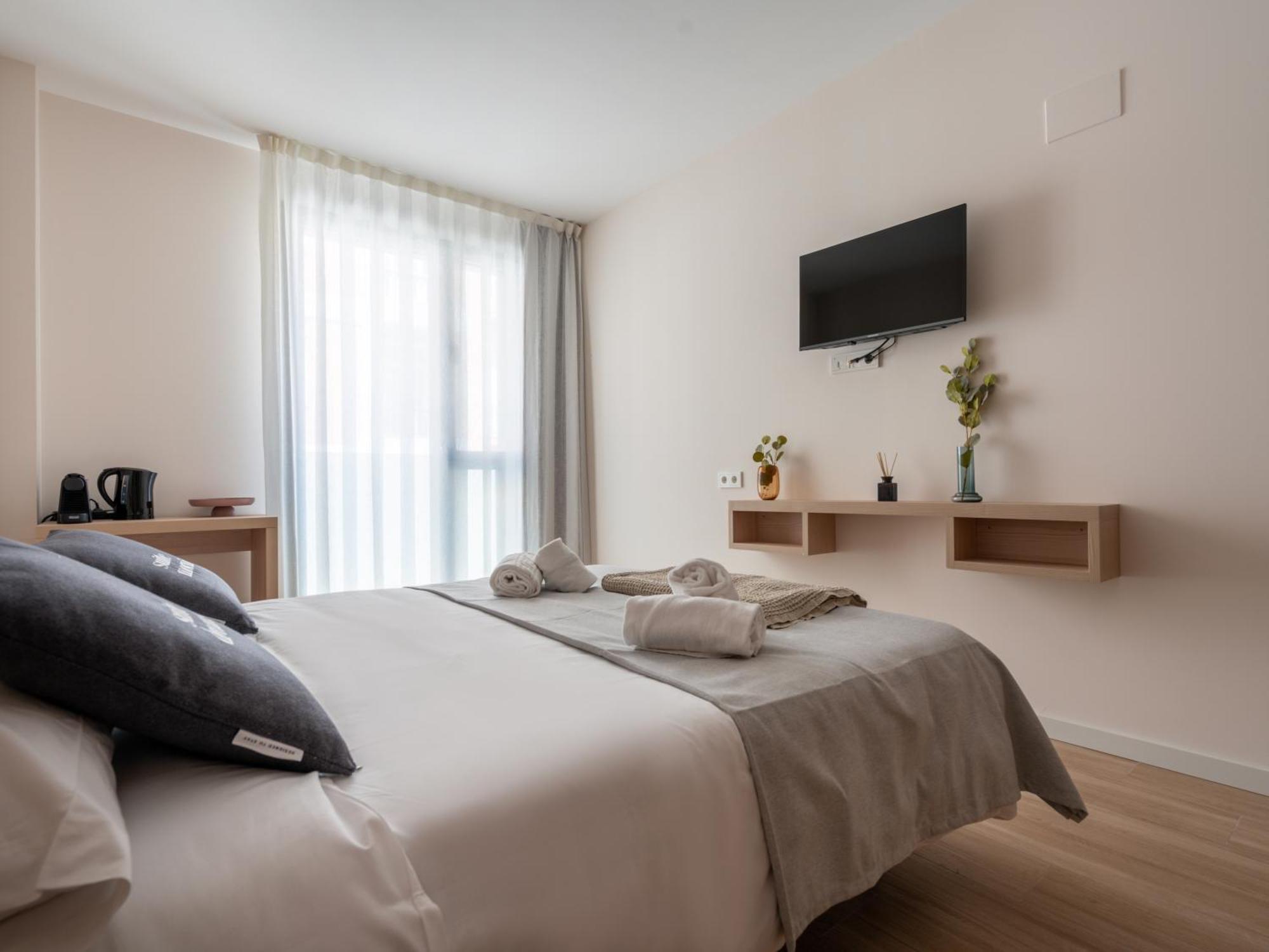 Limehome Carrer De Besalu 82 * Barcelona