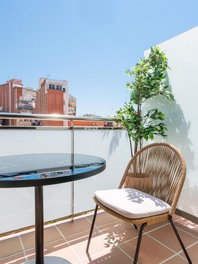 Limehome Carrer De Besalu 82 *