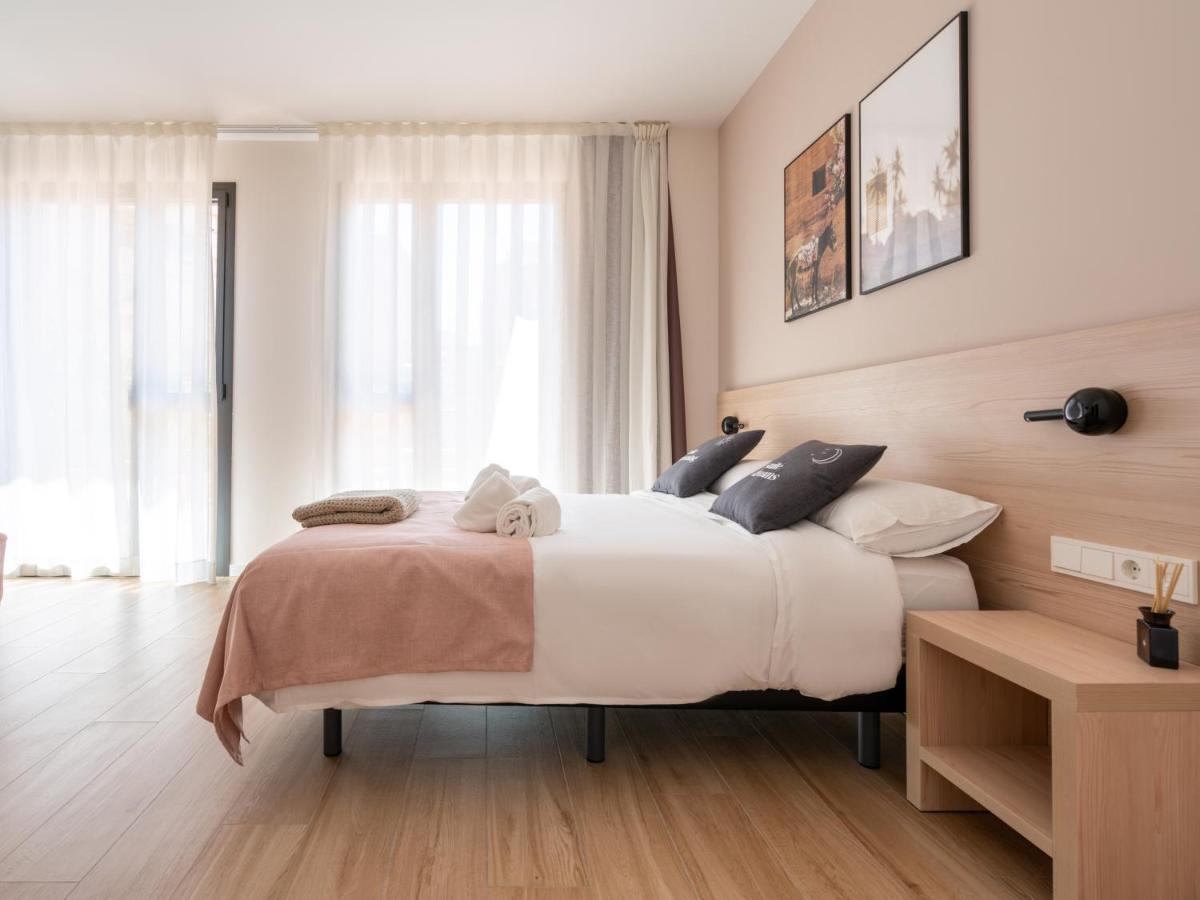 Limehome Carrer De Besalu 82 * Barcelona