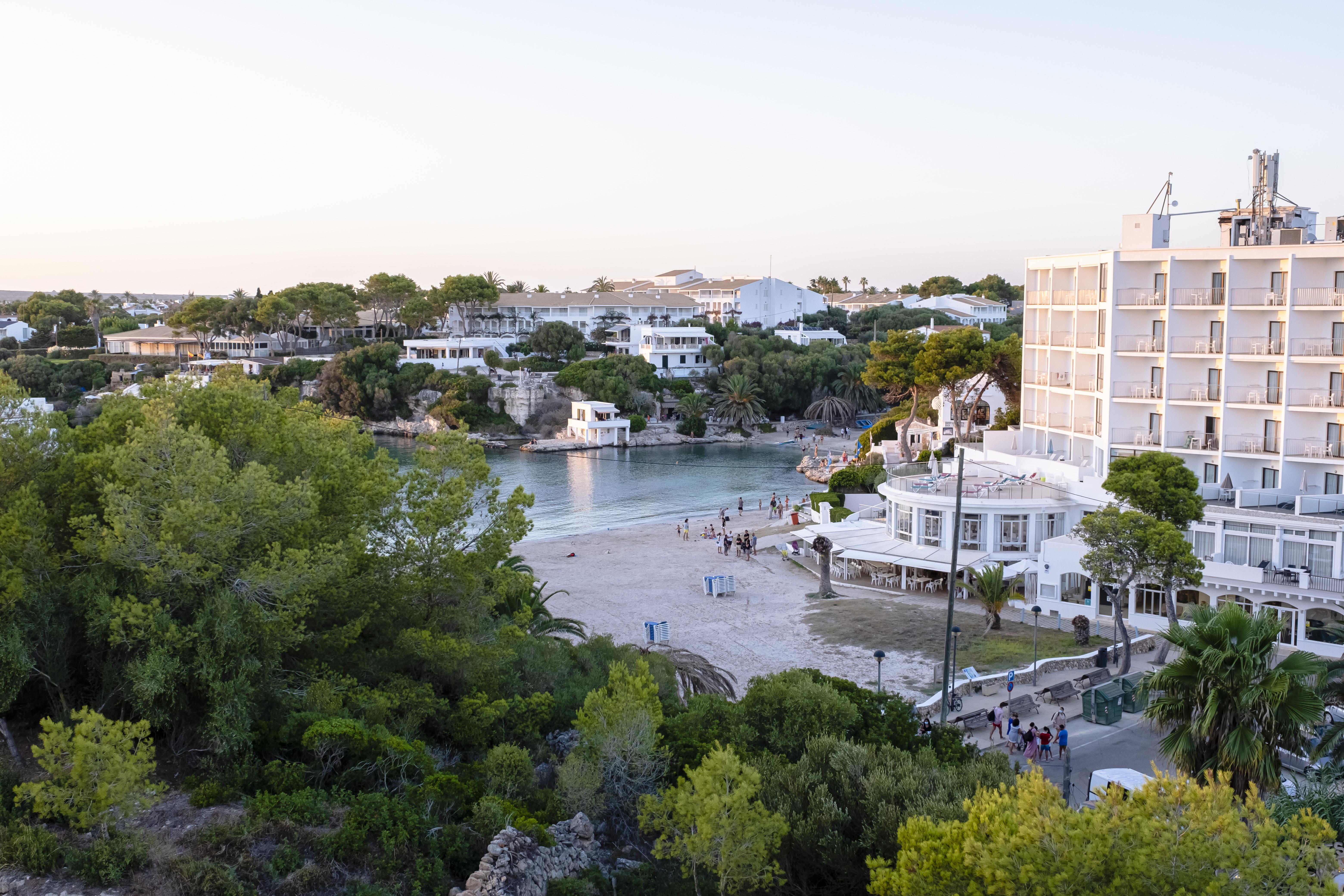 Petit Sagitario Adults Only Son Carrio (Menorca)