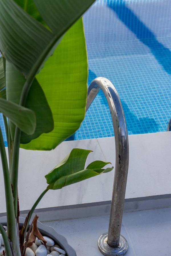 Unique Beachfront Rooftop In By Costarentals - Ref 59 Apartment Fuengirola