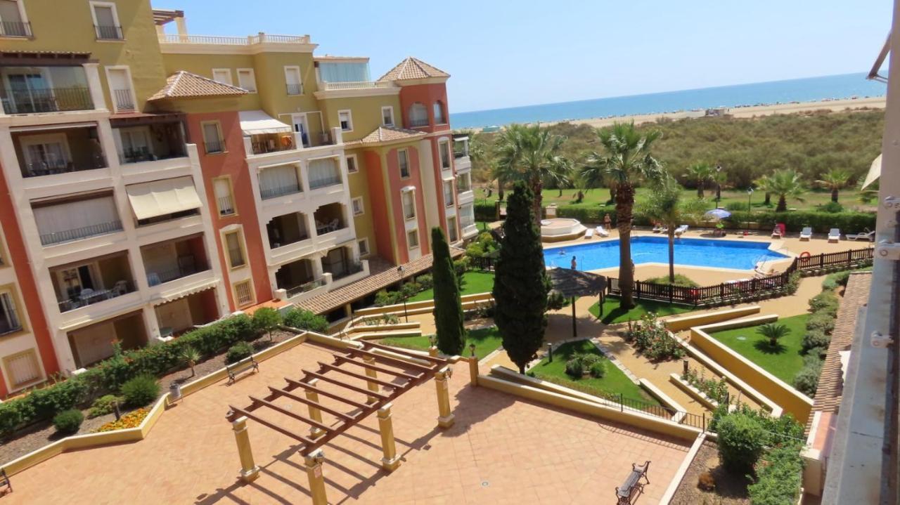 Vistas Mar Un Dormitorio Junto A La Playa