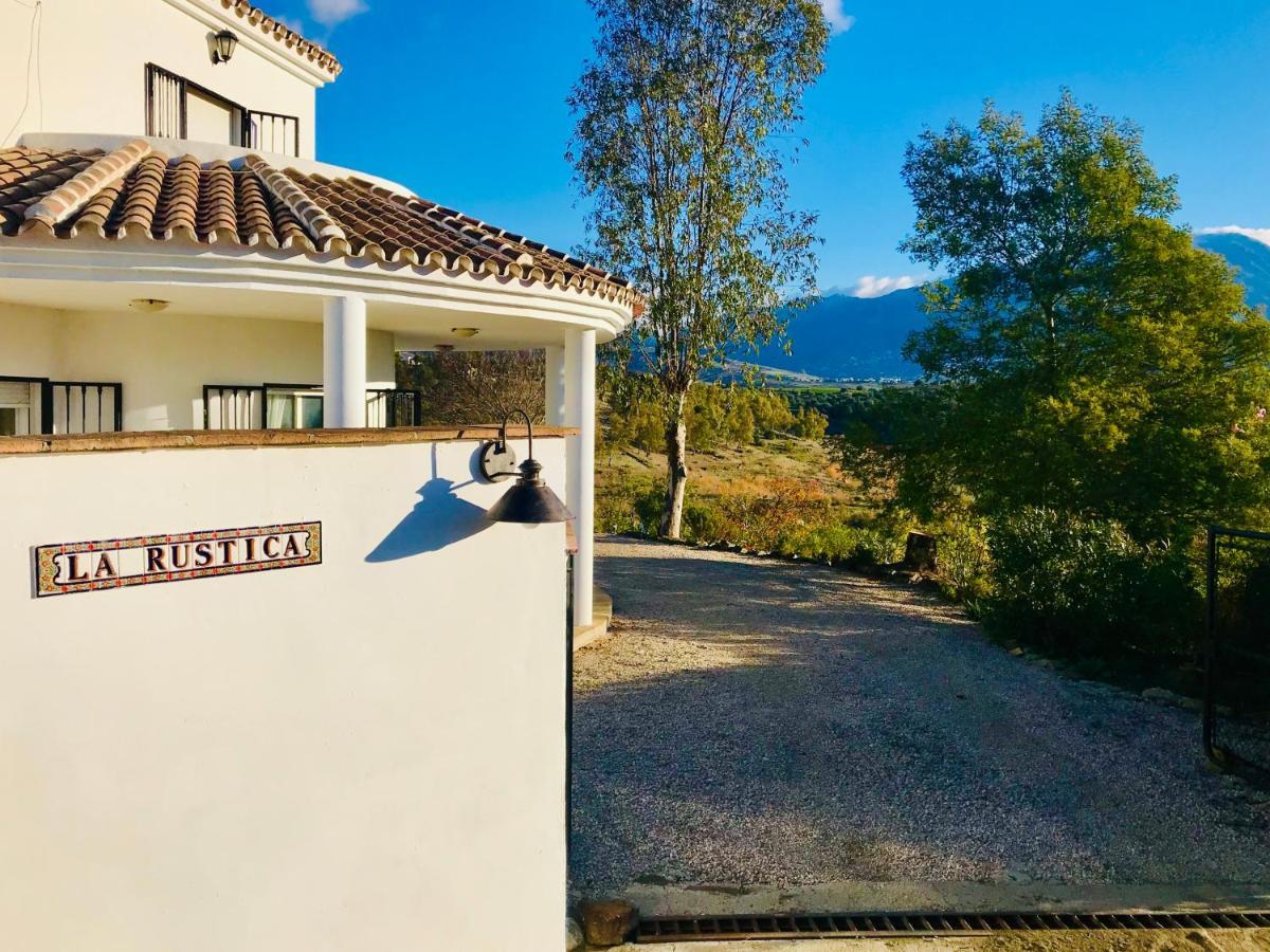 La Rustica En Vinuela, Piscina Privada Holiday home Vinuela