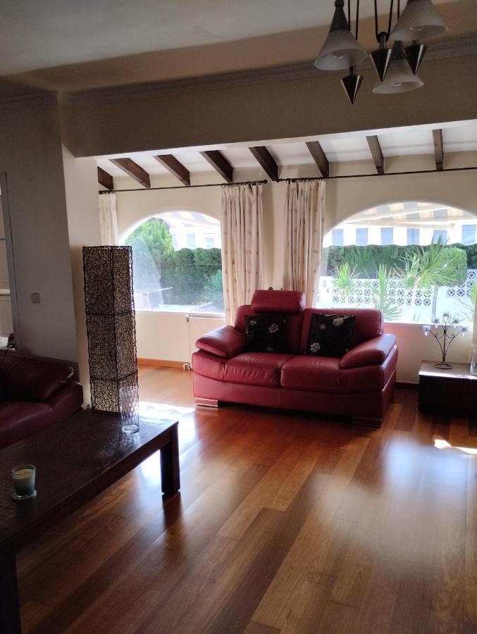 El Romarel Bed & Breakfast *