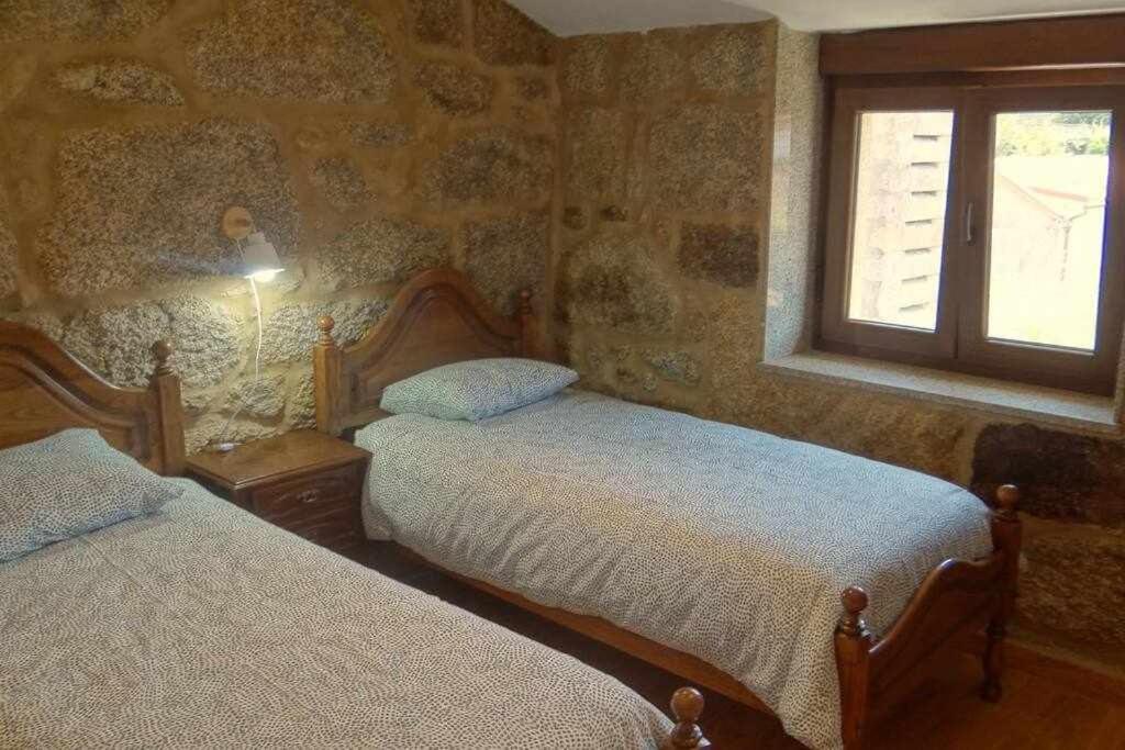 Holiday home Cuberto Darriba Casa Restaurada En Canedo *
