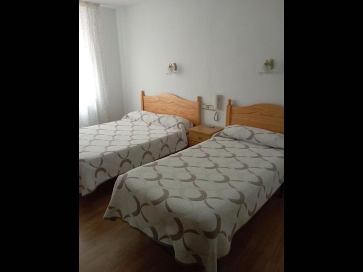 In - Pension Oria Asturias Guest house