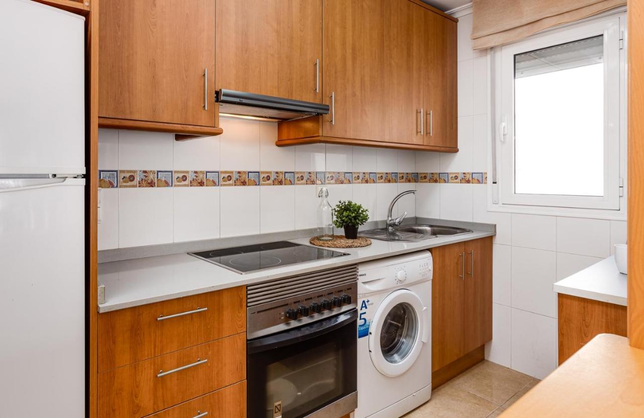 Sunny Casita, Torrevieja, Modern 2 Bed Floor Apartment