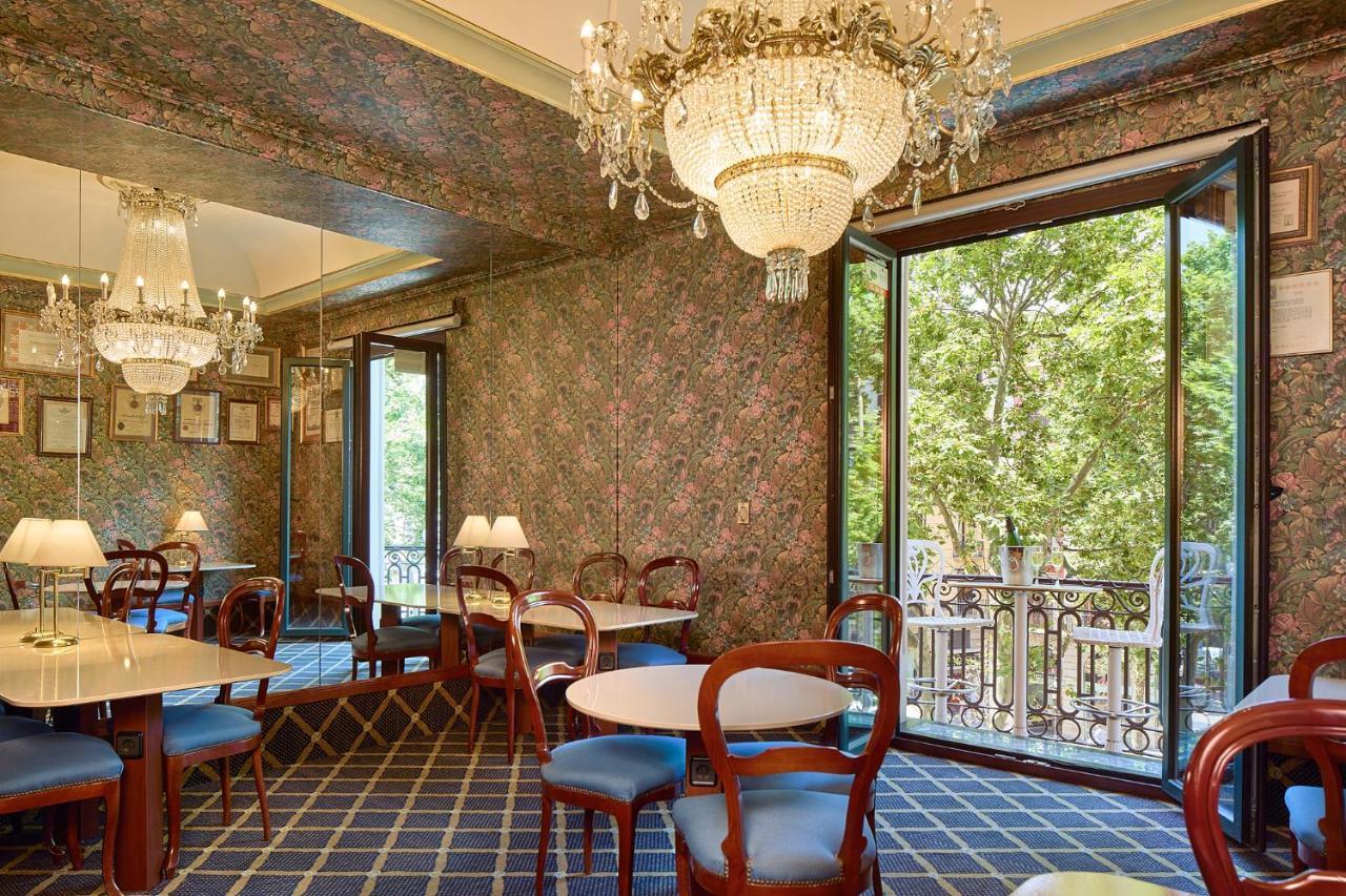 Continental Hotel 3*