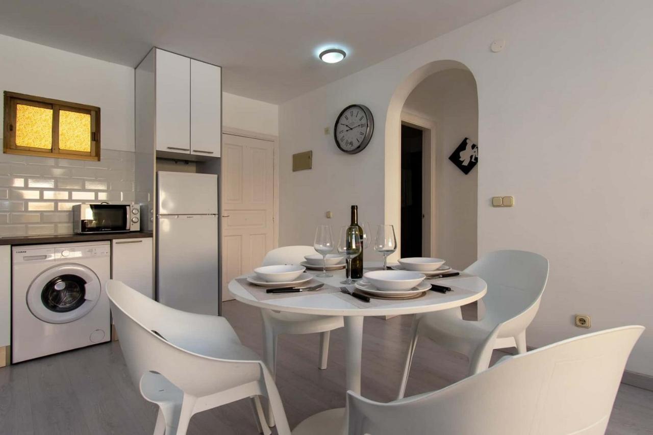 Mare 2 Apartment *