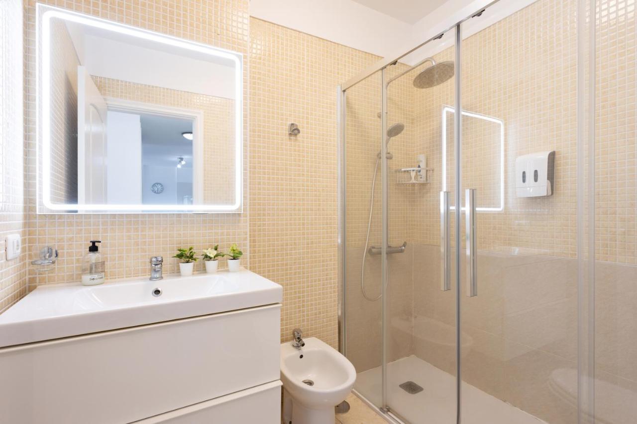 Home2book Sea Front Duplex Terrace Pool