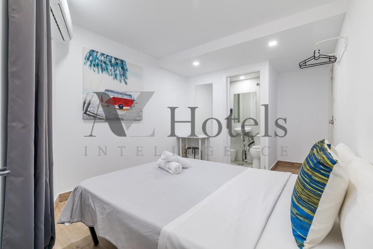 Ayz Elcano - Auto Check-in Guest house *