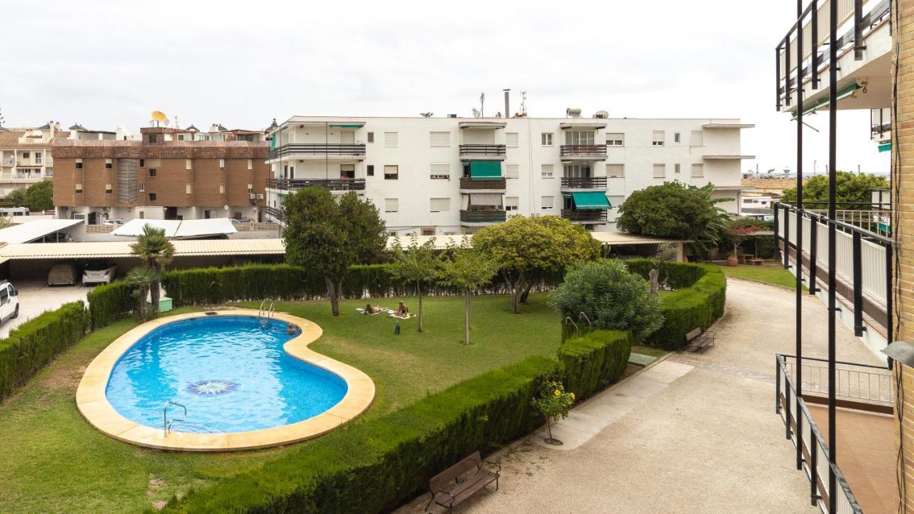 Modern 2 Bedroom 100 M From The * Javea