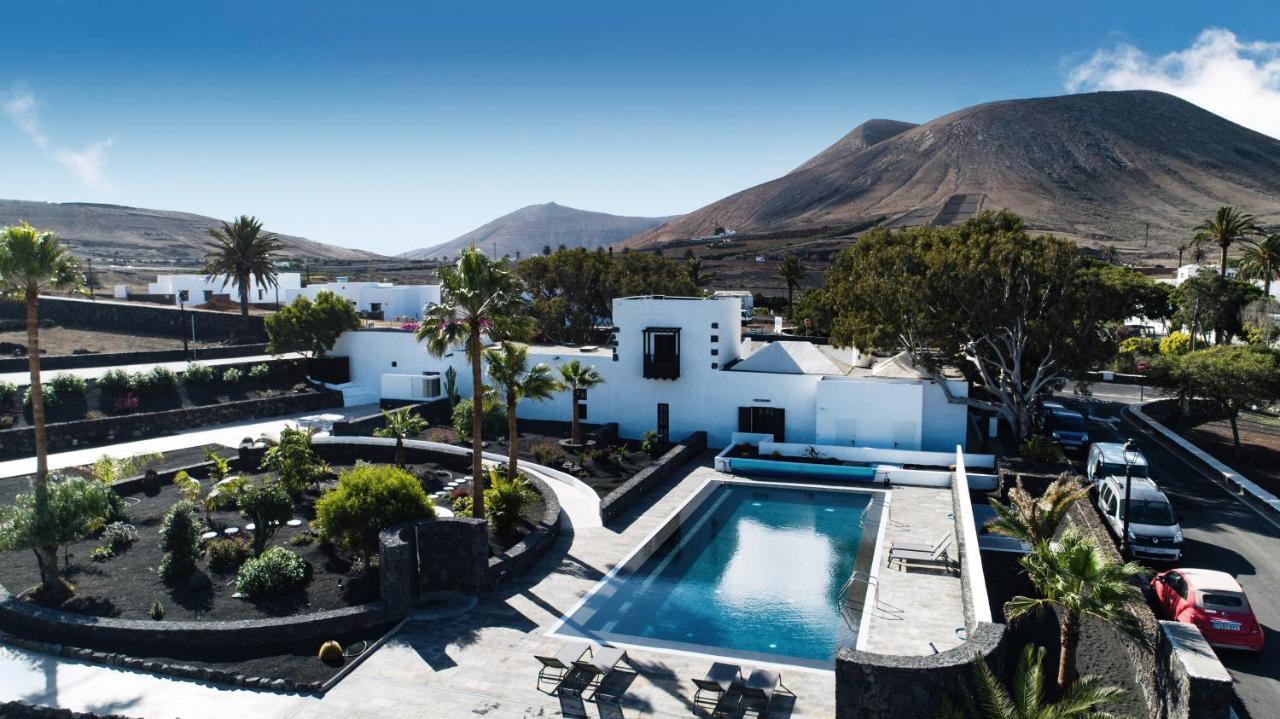 Eco-finca Curbelo - Adults Only Apartahotel Uga
