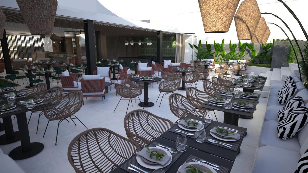 Hotel M.