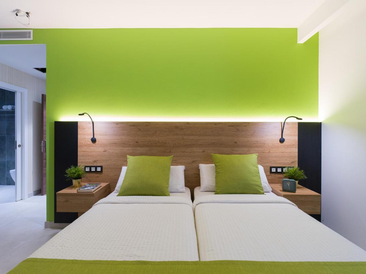 Mg Poniente Hotel