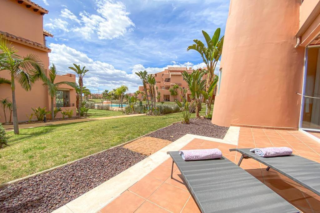Superb Luxurious Groundfloor 1 Bedroom App On Mar Menor Golf Apartamento *