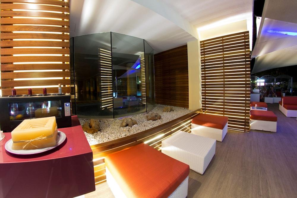 Cm Castell De Mar Hotel 4*