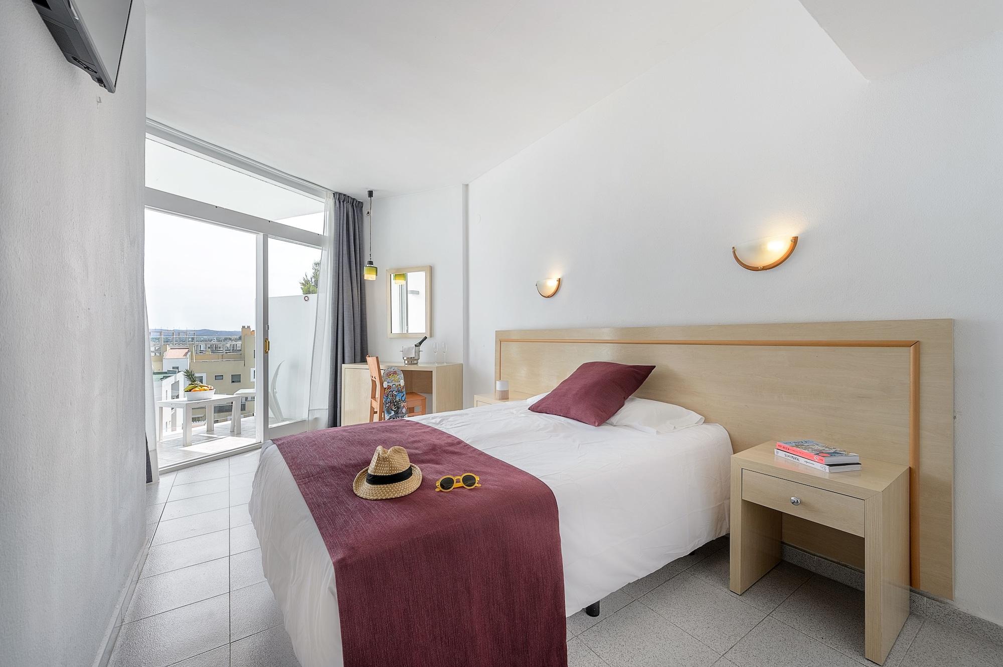 Vibra Riviera Hotel 3*