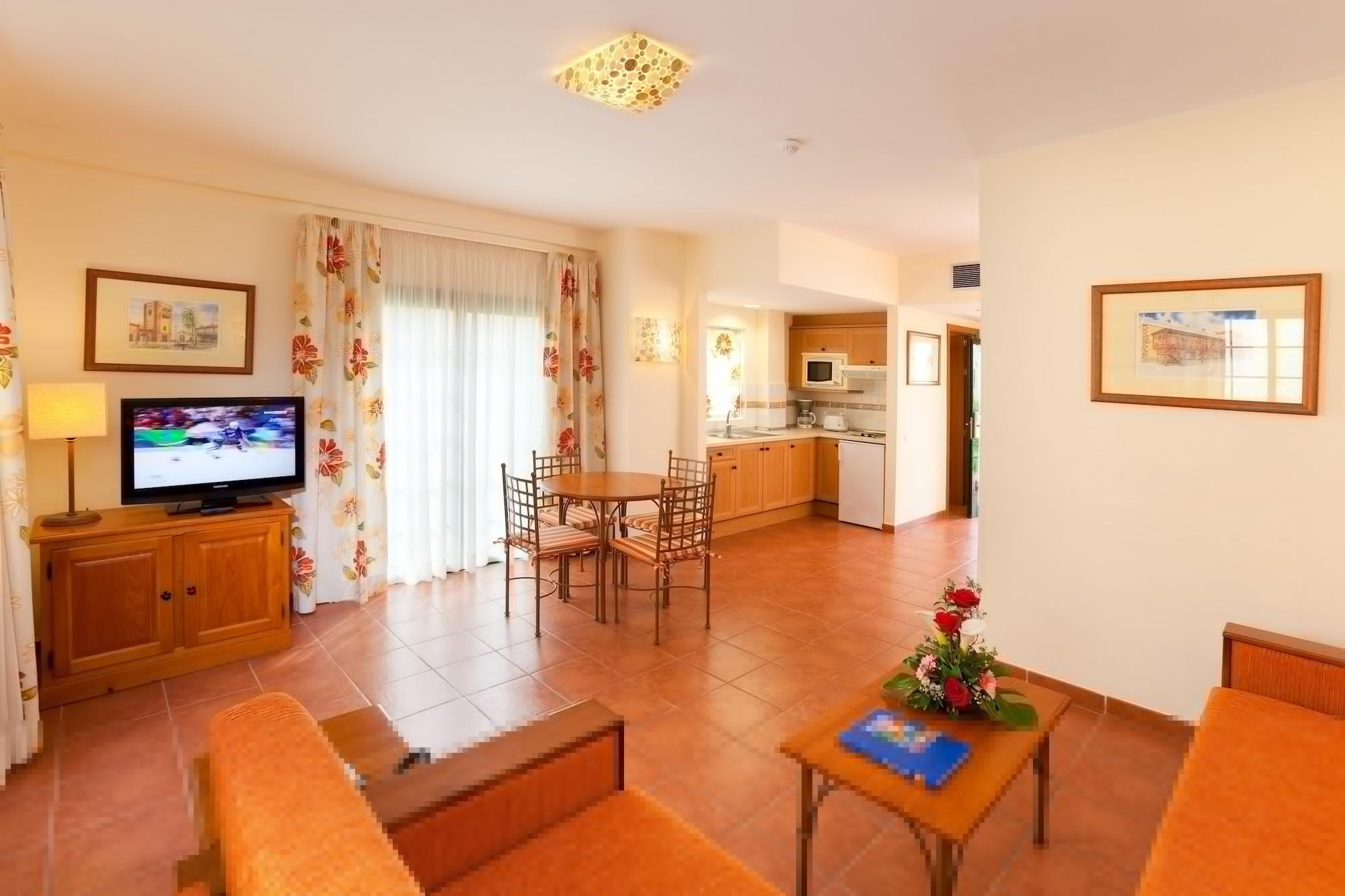 Hotel Gf Isabel 4*