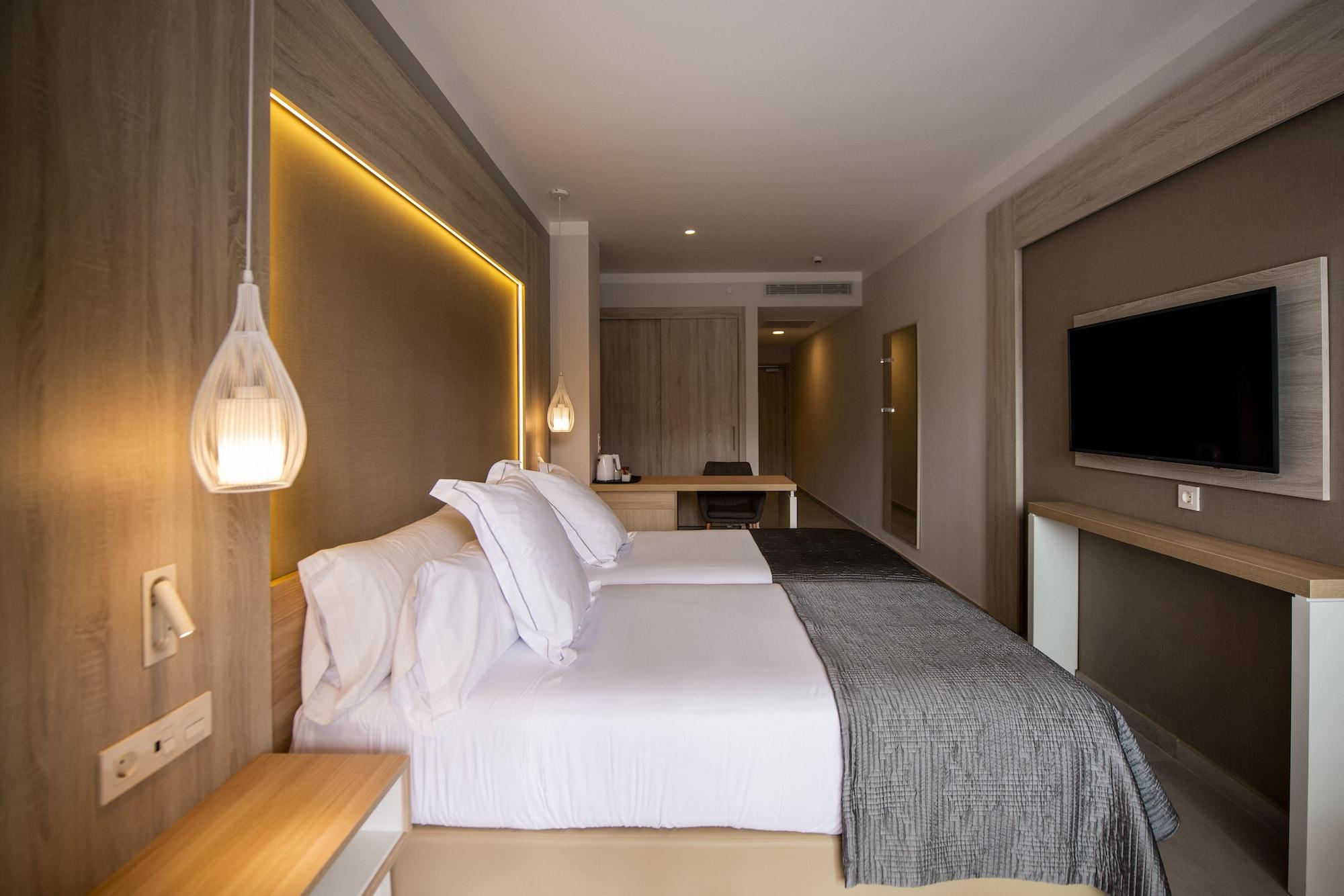 Bahia Principe Fantasia Tenerife Hotel 5*