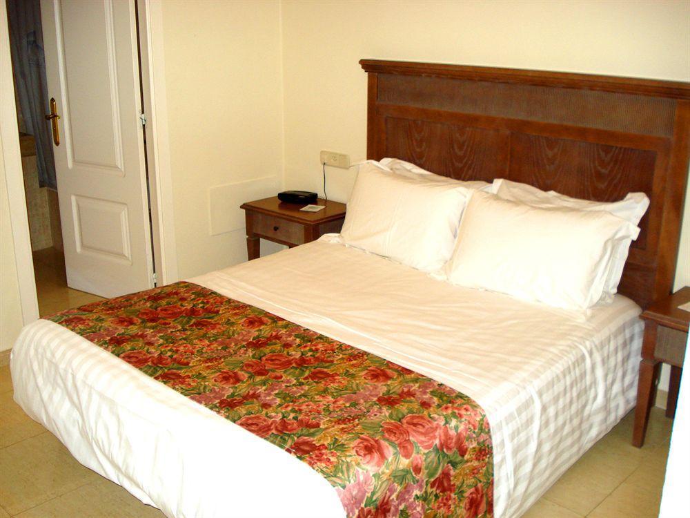 Apartahotel Ona Village
