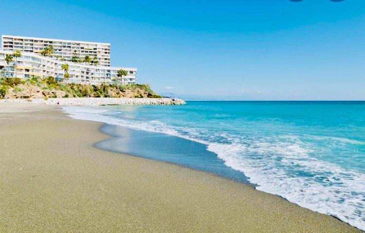 La Casa En La Carihuela Playa A 3 Minutos A Pie Holiday home Torremolinos