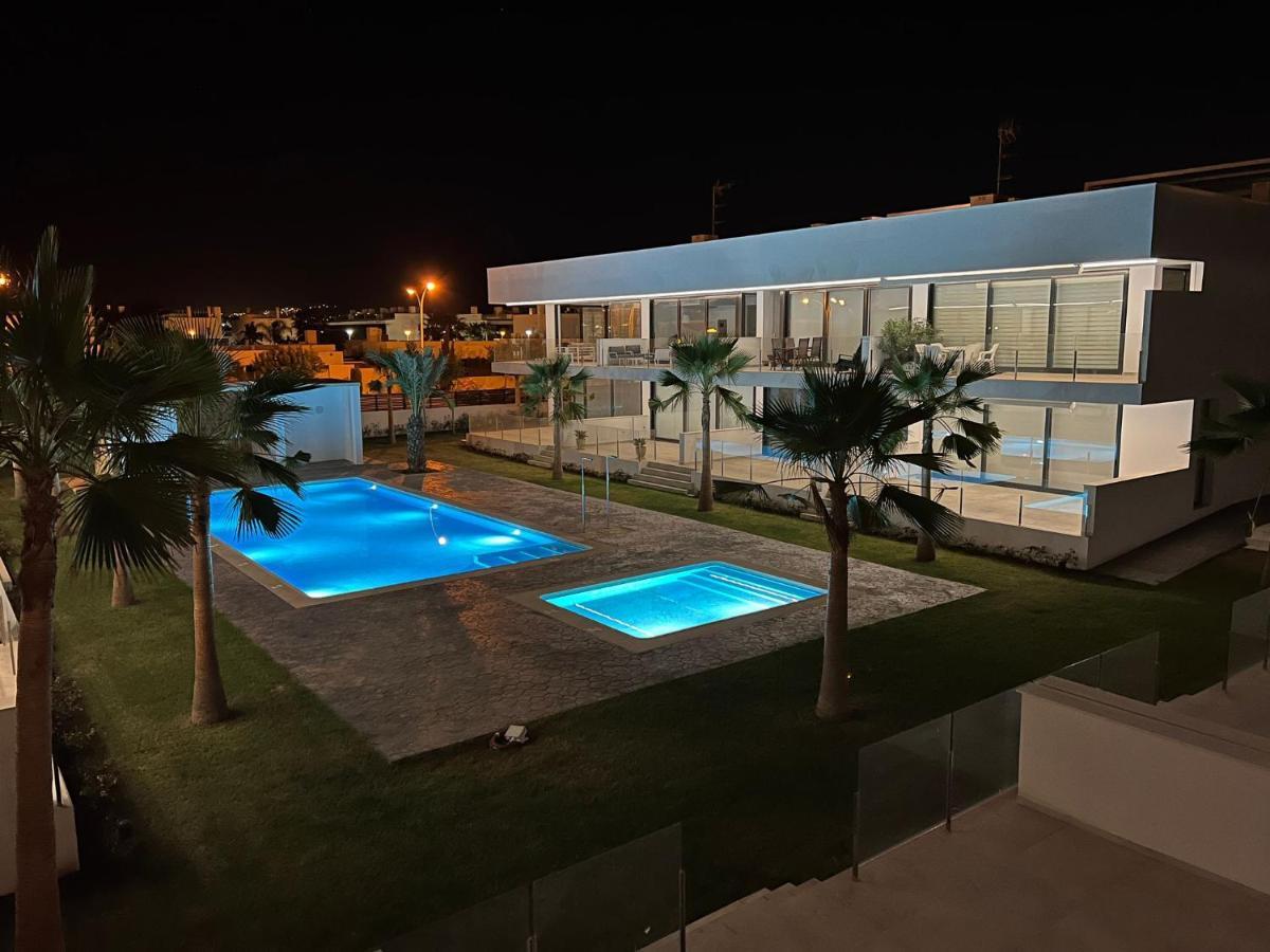Antilia Terraces Colibri - 5710