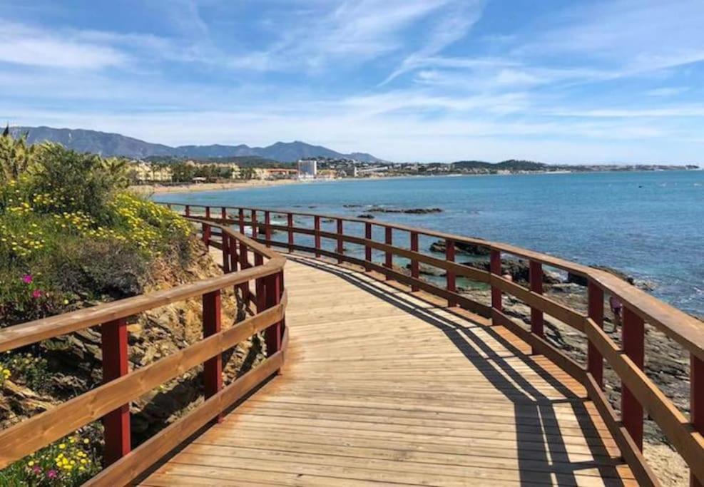 Apartamento Precioso Estudio Con Piscina A 200m Del Mar
