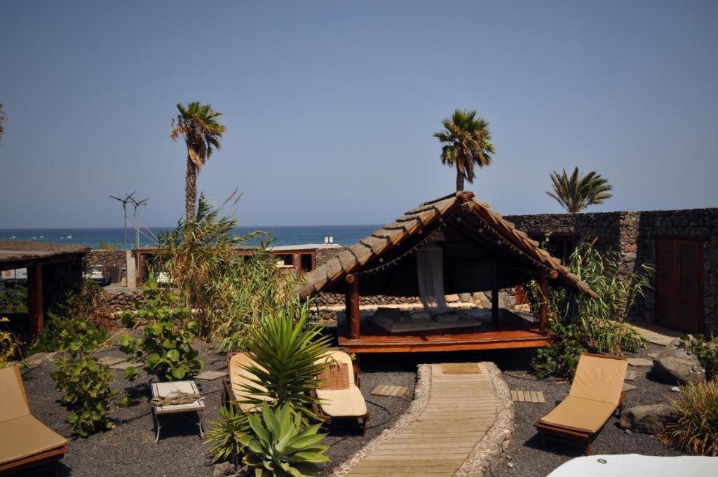 Acampale - Glamping Lanzarote - Arrieta Luxury tent *