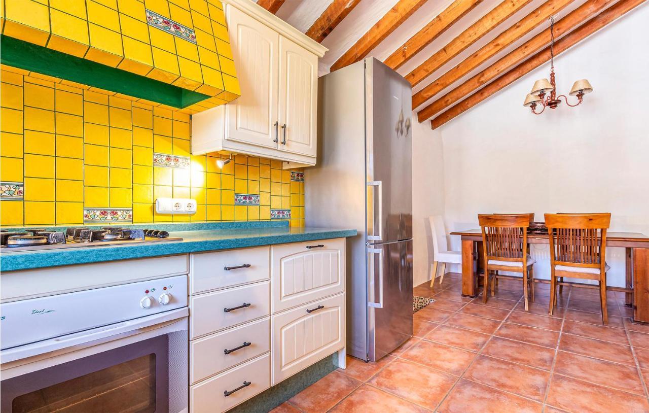 Holiday home Amazing In With Wifi