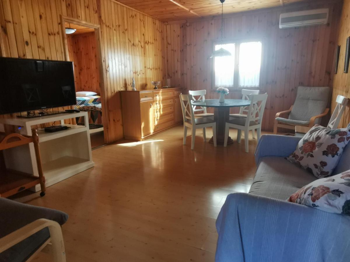 Con Piscina En Privado Cerca De La Playa De Torre Del Mar Ideal Familias Сasa de vacaciones Vélez