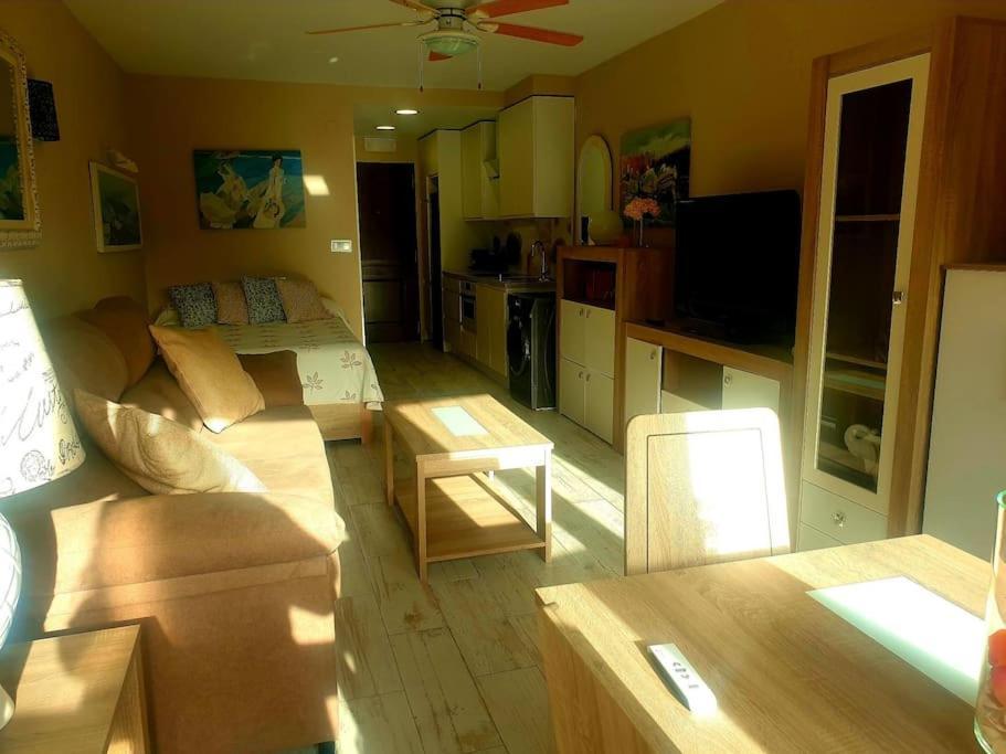 Precioso Estudio Con Piscina A 200m Del Mar Apartamento