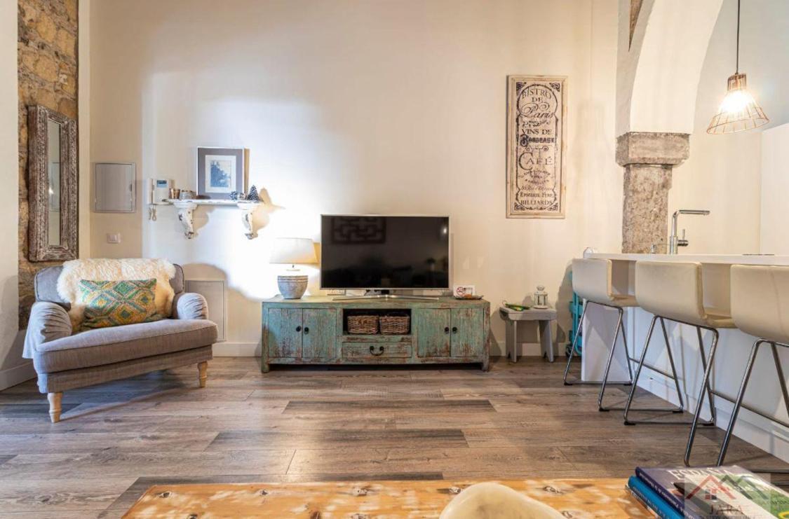 Loft Bodega San Blas Con Porche Y Parking Apartment *