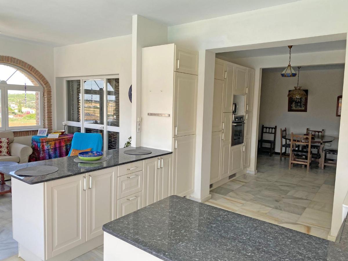 Apartamento With Private Pool, Fuente Del Gallo, Baba Yaga Conil De La Frontera