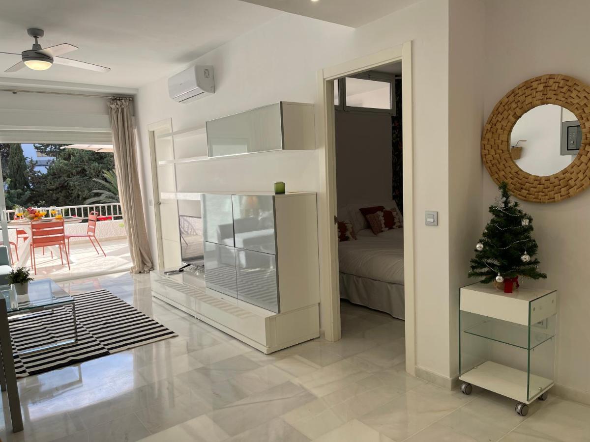 Sunlight 2 Bedrooms Apartment *
