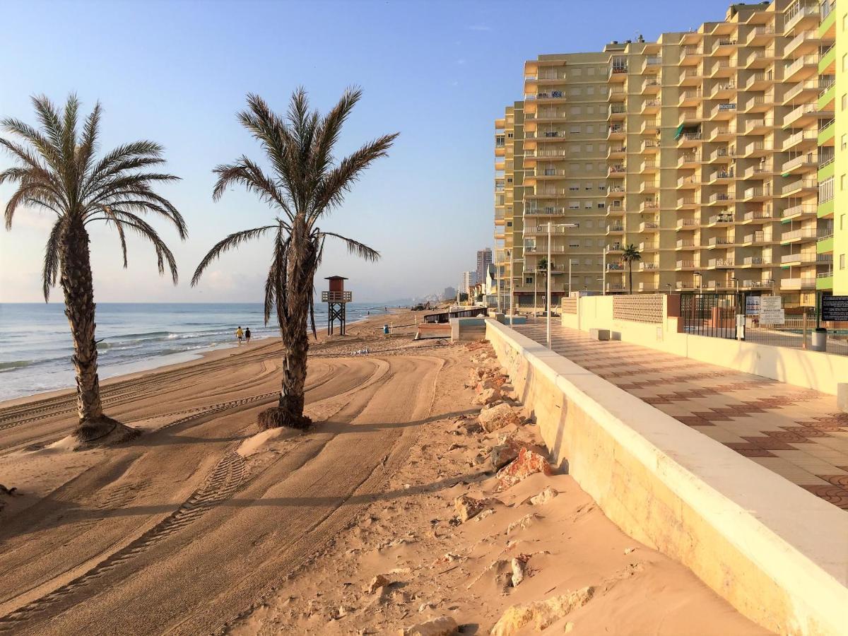 Apartment Beachfront With A Terrace Mareny Barraquetas