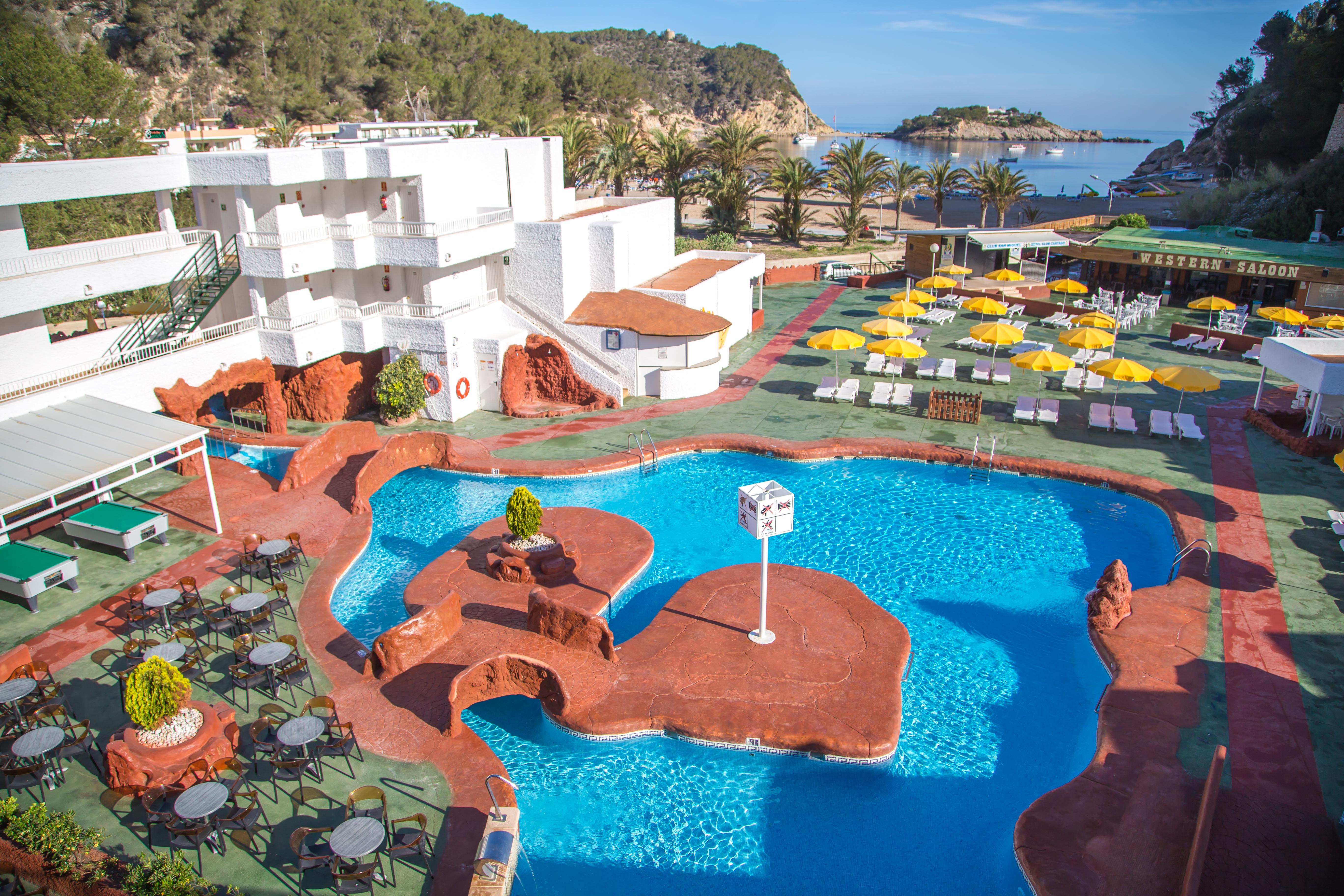 Hotel Cala San Miguel Ibiza, Curio Collection By Hilton, Adults Only 5*