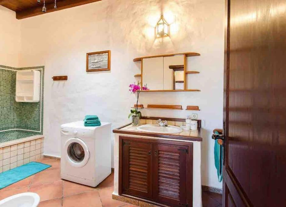 Casa rural El Caserío De Güime Con Piscina Climatizada San Bartolomé
