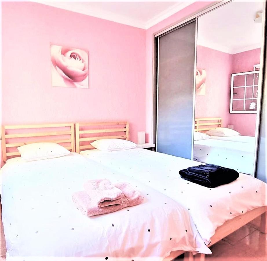 Apartment With Swimmingpool, Wifi And Free Parking In Arguineguin