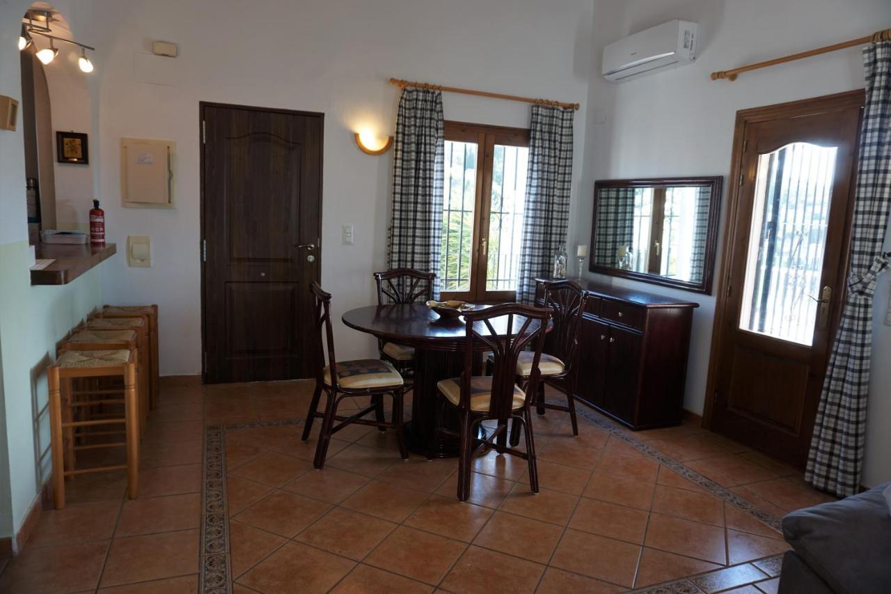 Les Pins Villa *
