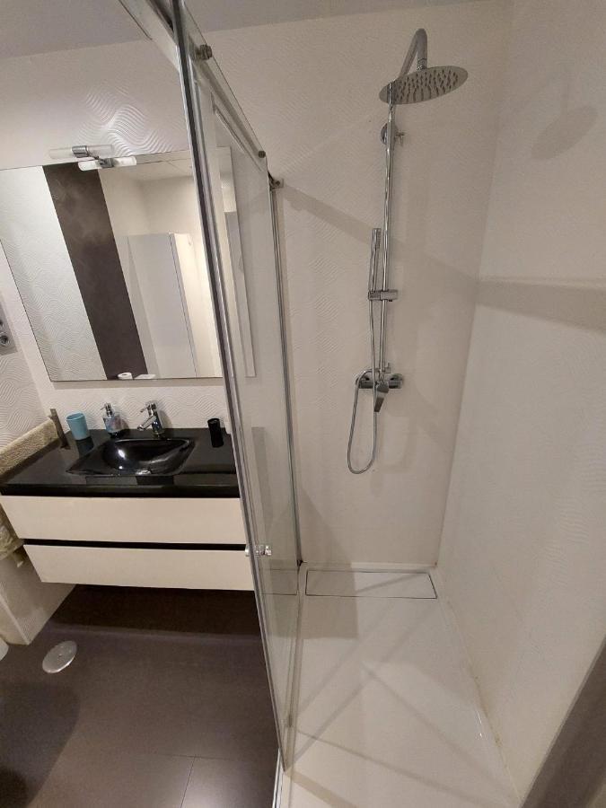 Moderno Y Centrico Piso En *