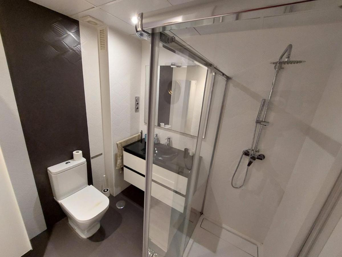 Moderno Y Centrico Piso En