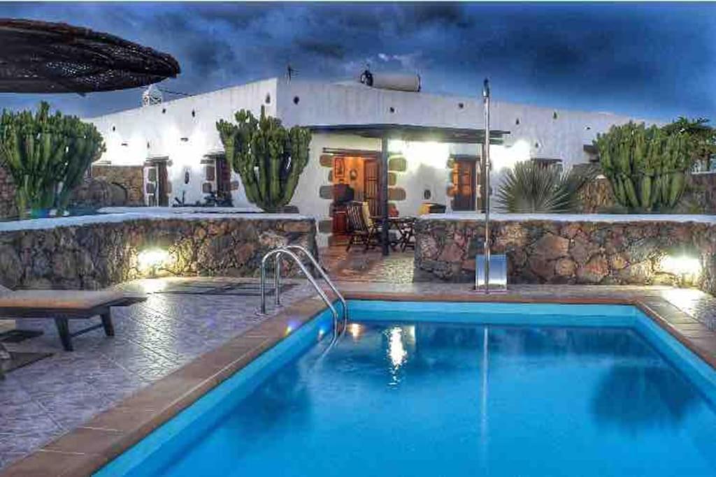 Casa rural El Caserío De Güime Con Piscina Climatizada San Bartolomé