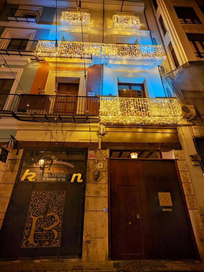 Catalina Hotel 4*
