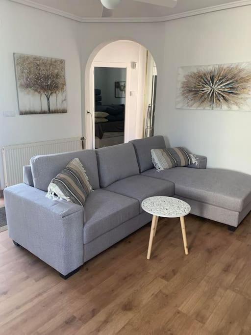 Schoenes Ferienbungalow In Altos * Torrevieja