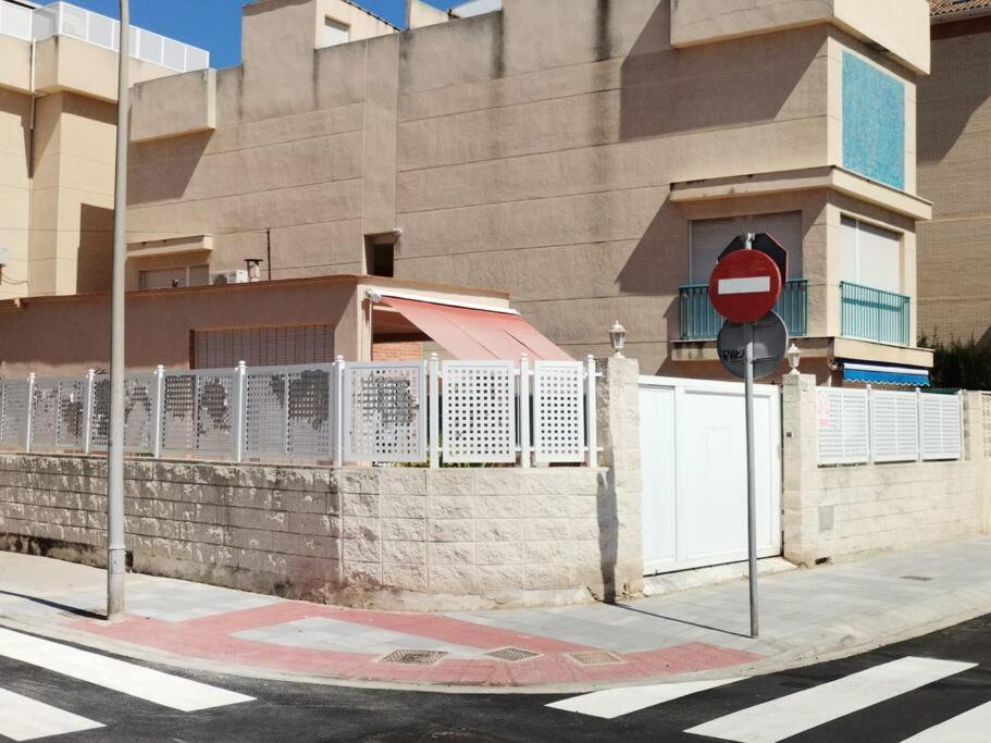 Triplex A 200 Metros De La Playa Apartamento Gandía