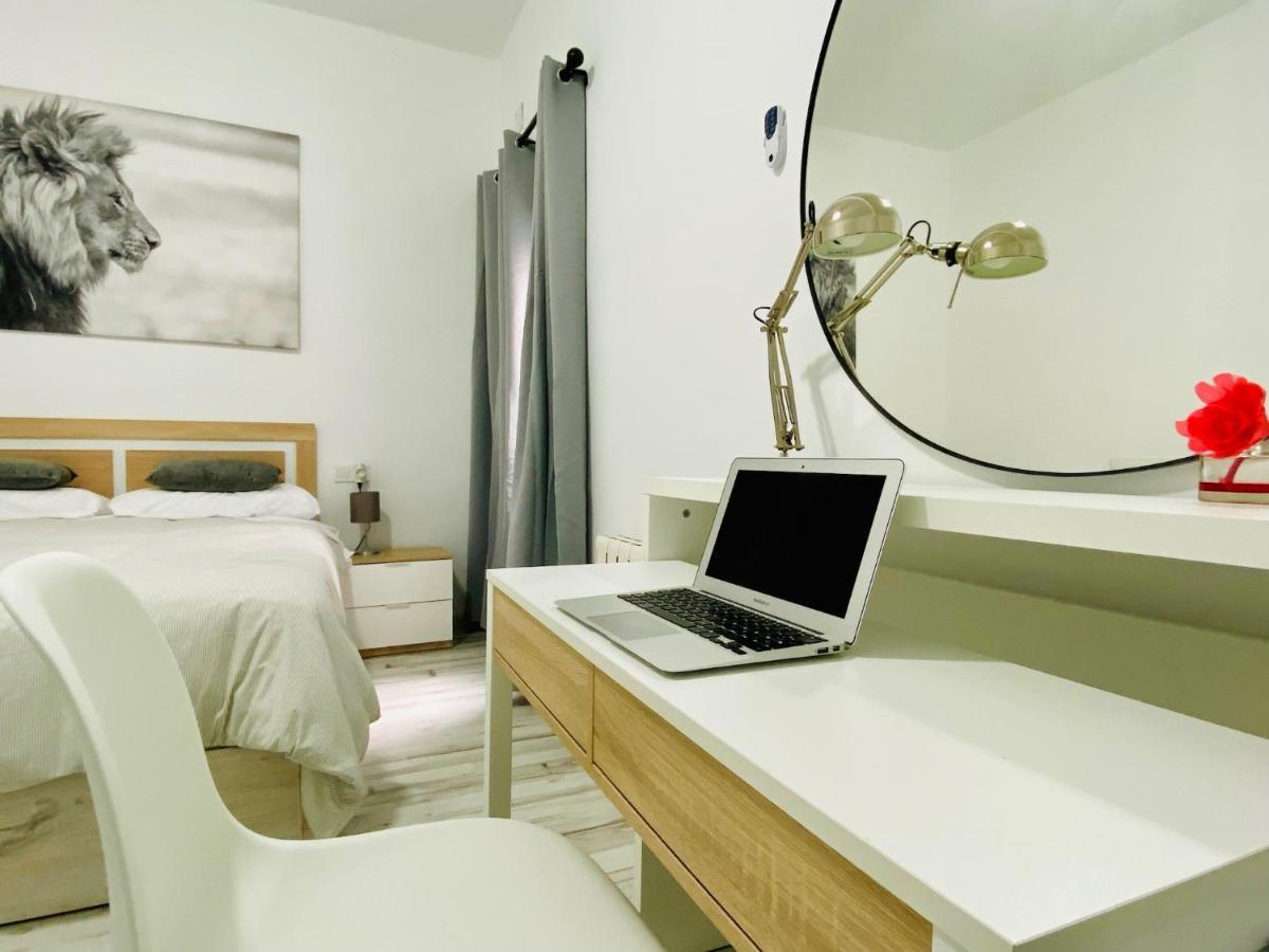 Costasol Plaza - Trassierrarooms Apartment Cordoba