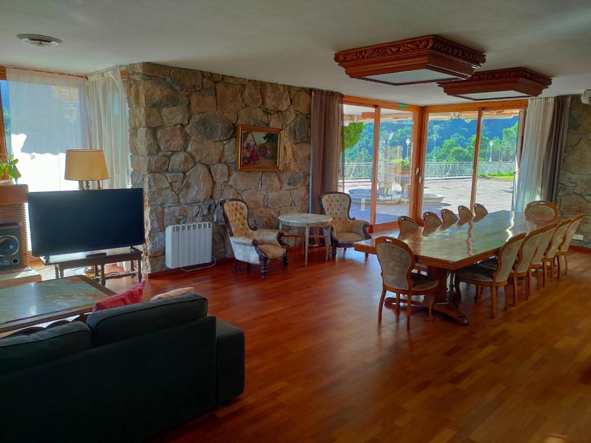 Villa Montgrau *
