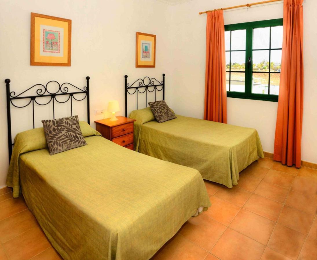 Casas Nohara, Playa Blanca Villa *