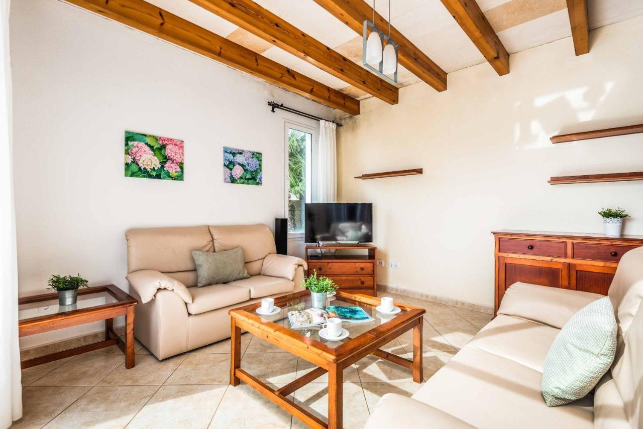 Elena Villa Cala'N Blanes (Menorca)